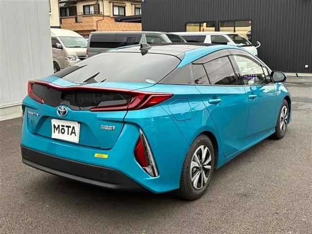 Toyota PRIUS PHV