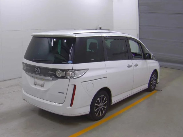 Mazda BIANTE