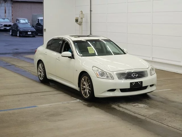 Nissan SKYLINE