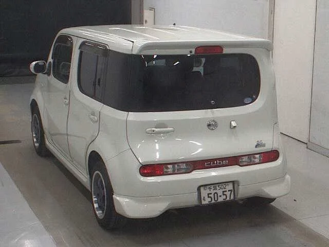 Nissan CUBE