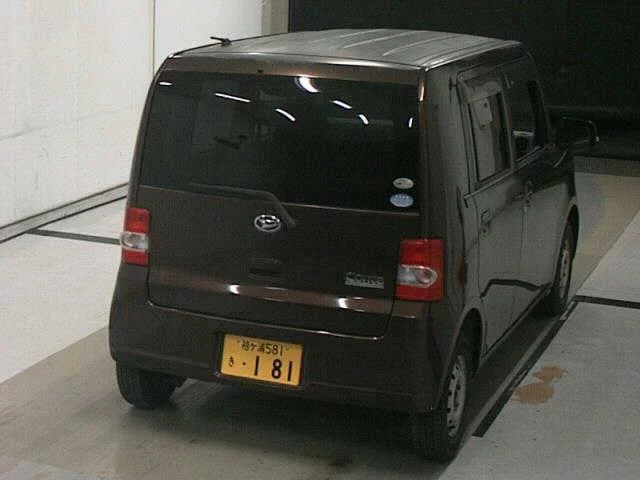 Daihatsu MOVE CONTE