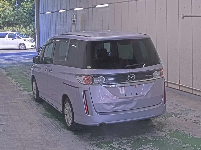 Mazda BIANTE