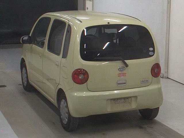 Daihatsu MOVE LATTE