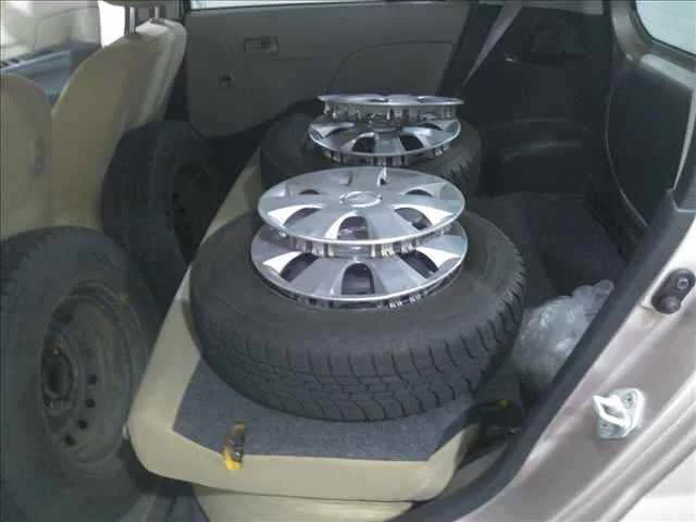 Daihatsu MIRA