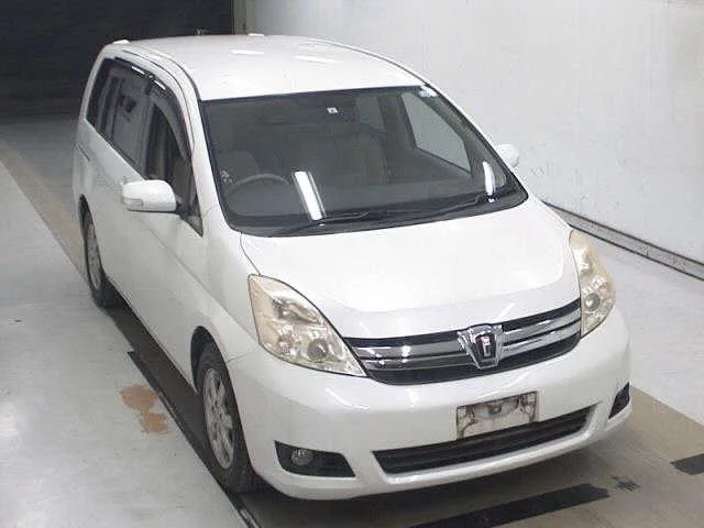 Toyota ISIS