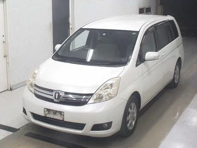 Toyota ISIS