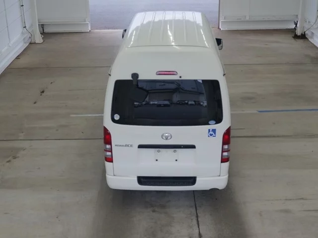 Toyota REGIUS ACE VAN