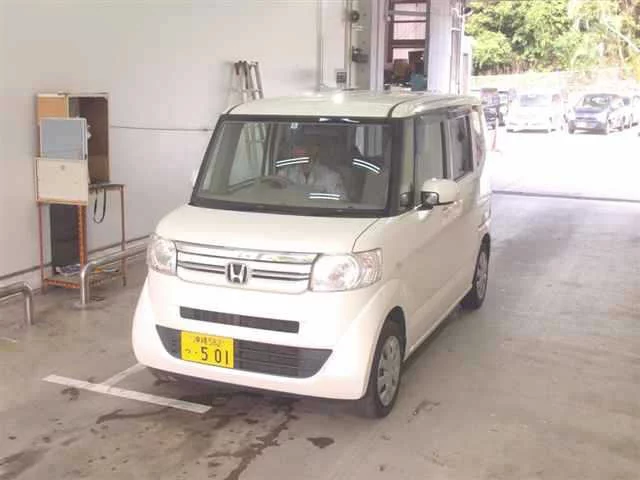 Honda N BOX