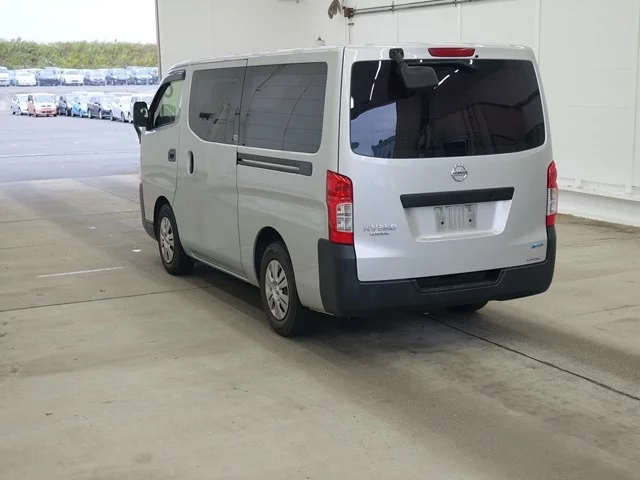 Nissan CARAVAN VAN