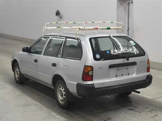 Toyota COROLLA VAN