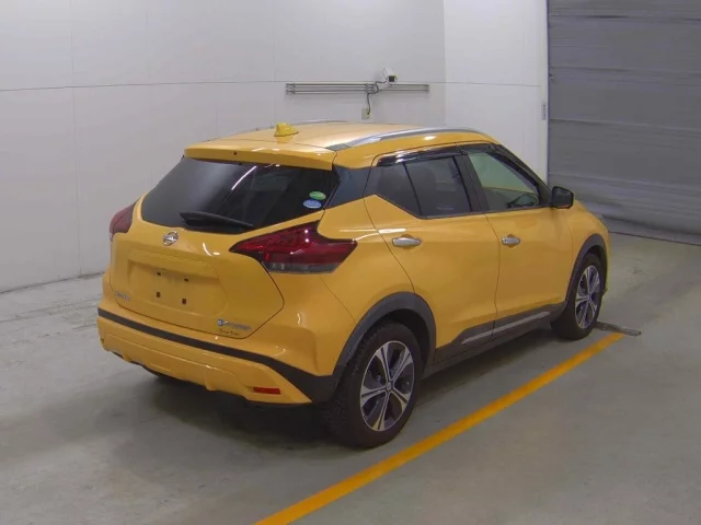 Nissan KIX