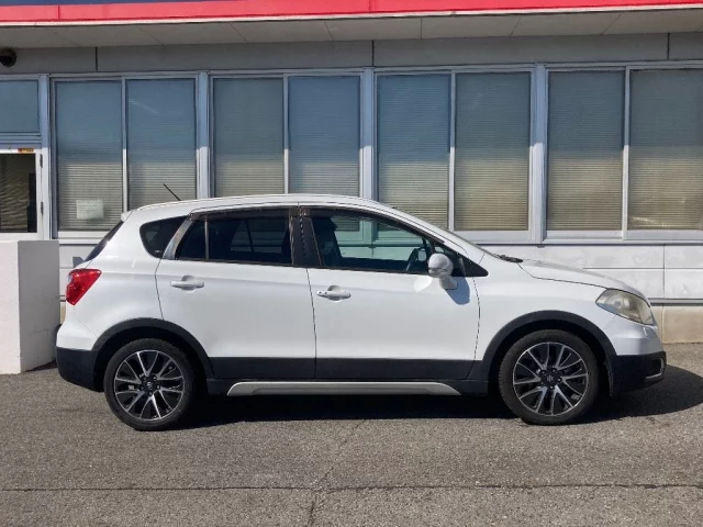 Suzuki SX-4