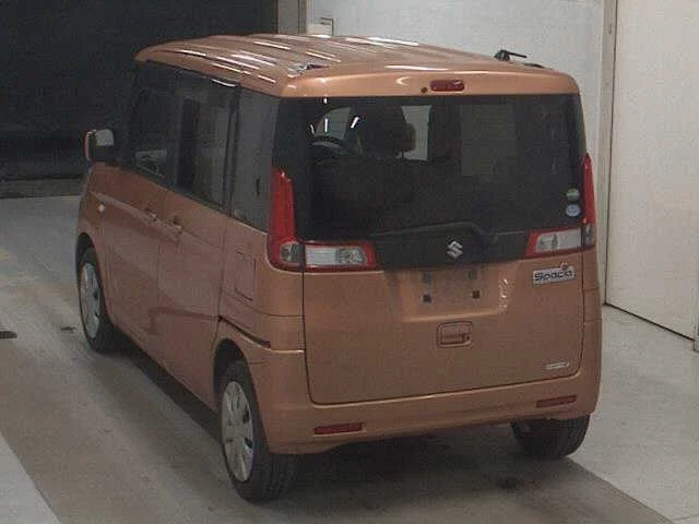Suzuki SPACIA