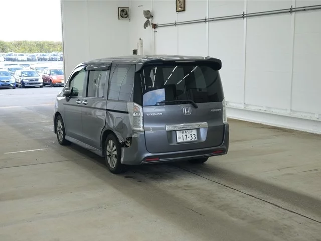 Honda STEP WAGON