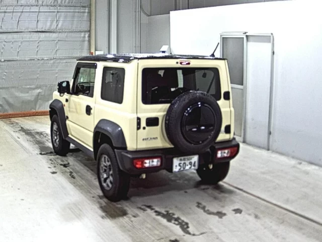 Suzuki JIMNY SIERRA