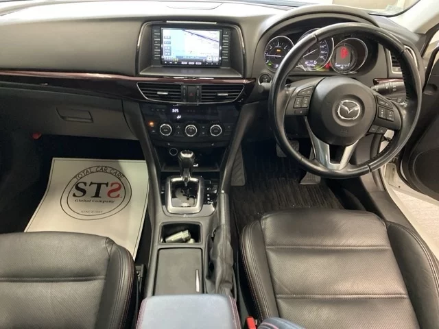 Mazda ATENZA SEDAN