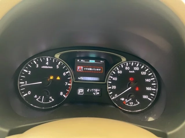Nissan TEANA