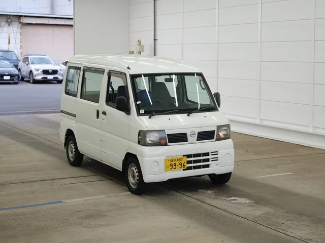 Nissan CLIPPER VAN