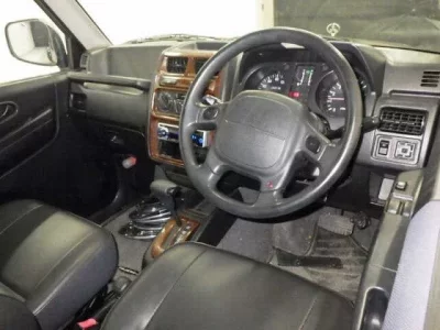 Mitsubishi PAJERO JR