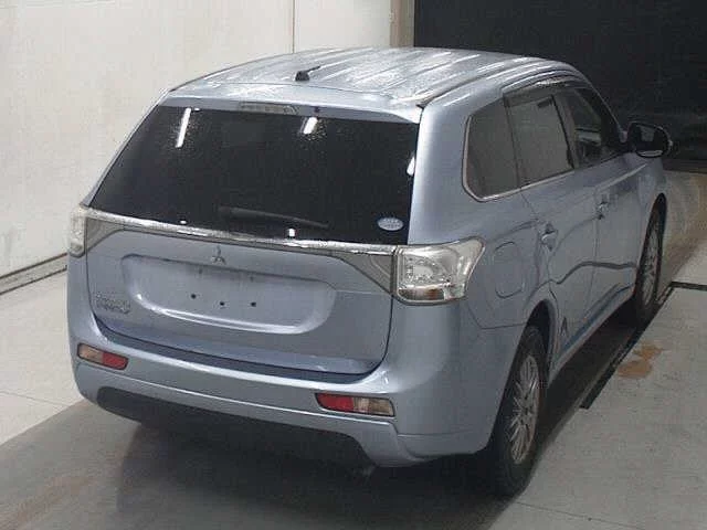 Mitsubishi OUTLANDER PHEV