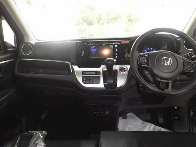 Honda N WGN
