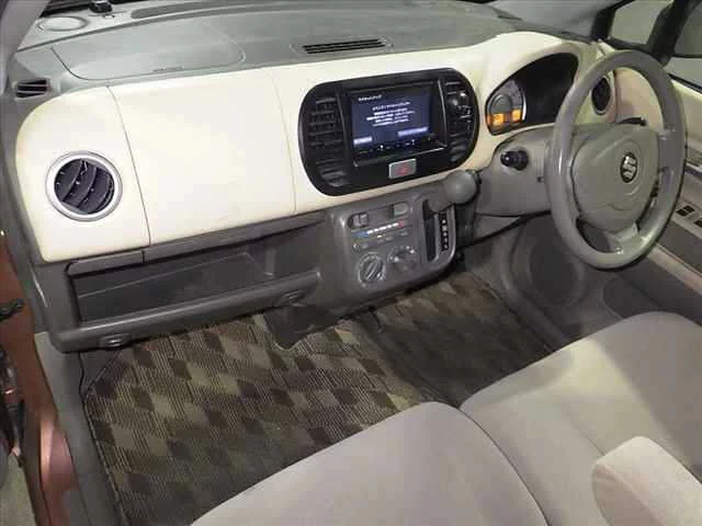 Suzuki MRWAGON