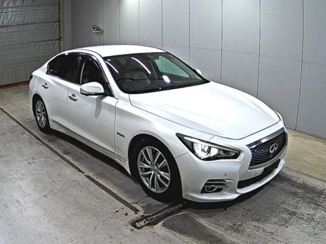 Nissan SKYLINE