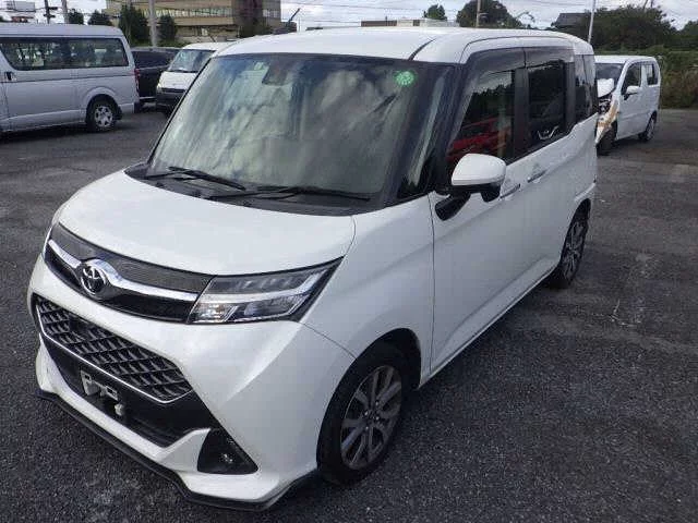 Toyota TANK