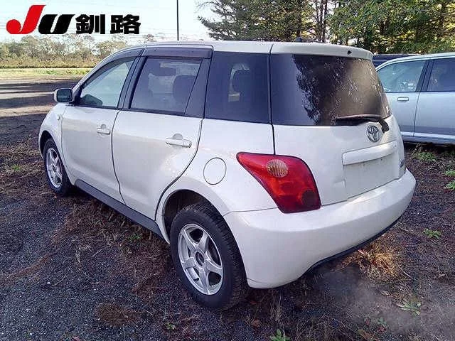 Toyota IST