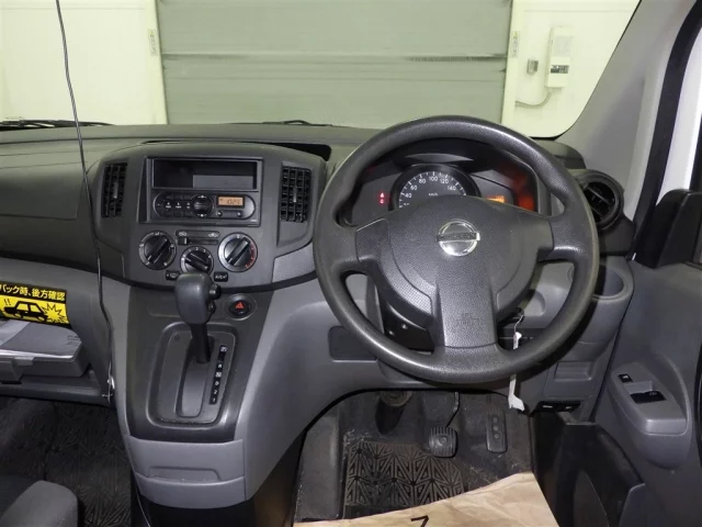 Nissan NV200