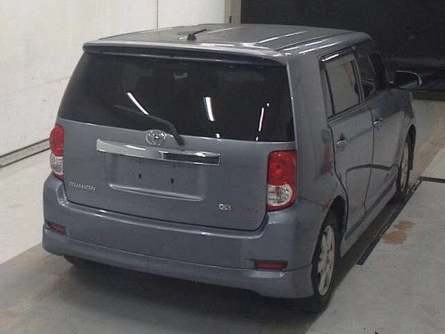 Toyota COROLLA RUMION