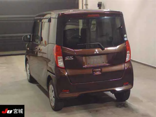 Mitsubishi EK SPACE