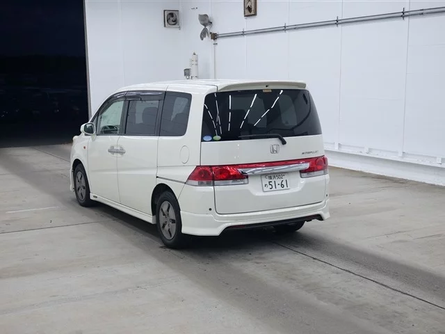 Honda STEP WAGON