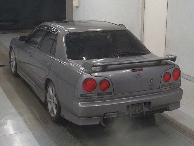 Nissan SKYLINE