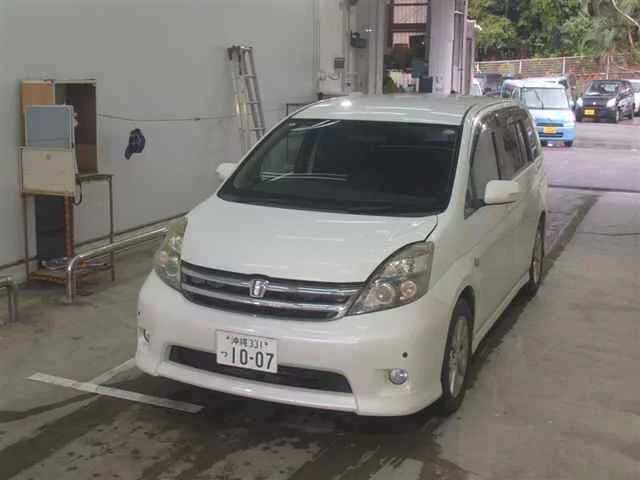 Toyota ISIS