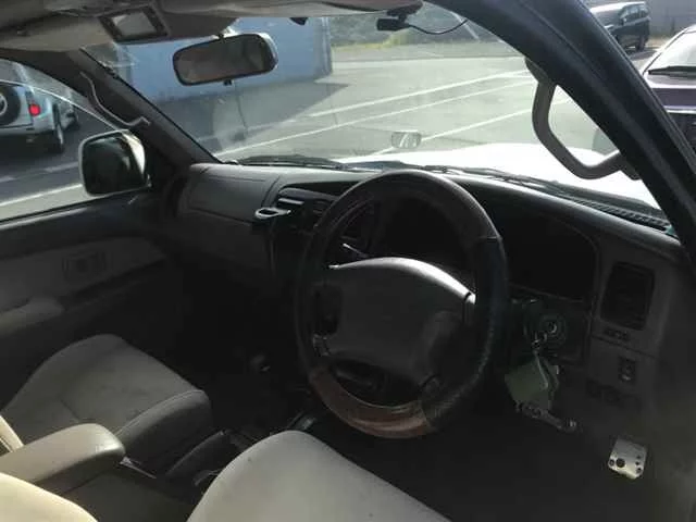 Toyota HILUX SURF