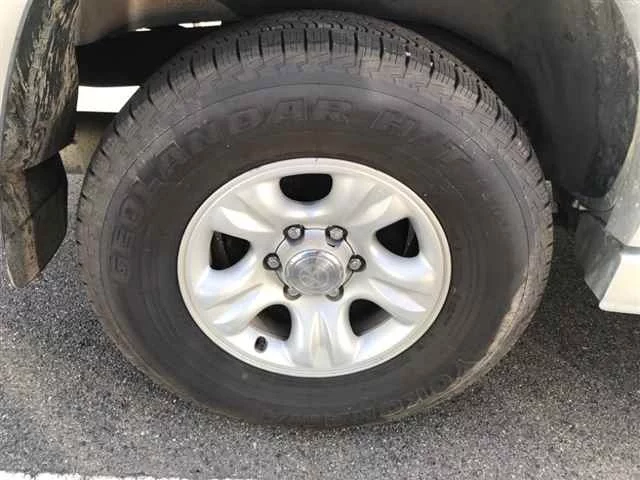 Toyota HILUX SURF