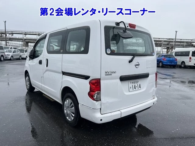 Nissan NV200