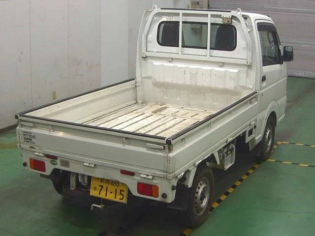 Nissan CLIPPER TRUCK