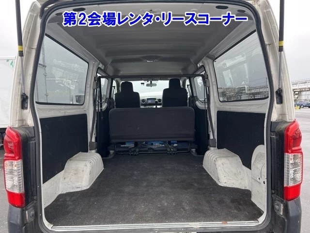 Nissan CARAVAN VAN