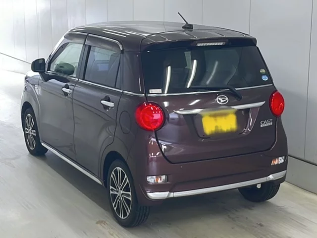 Daihatsu Cast