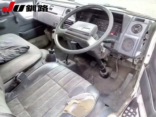 Toyota HIACE TRUCK