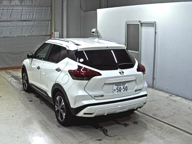 Nissan KIX