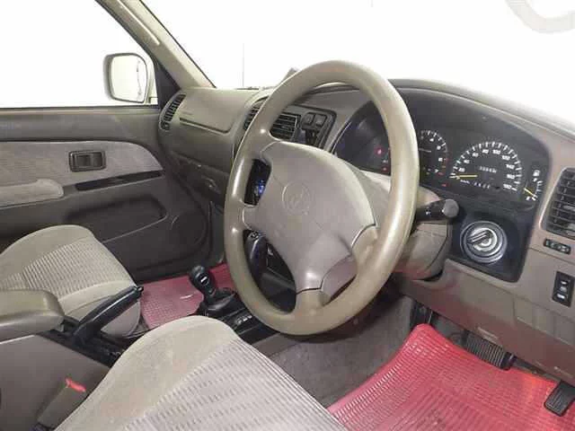 Toyota HILUX SURF
