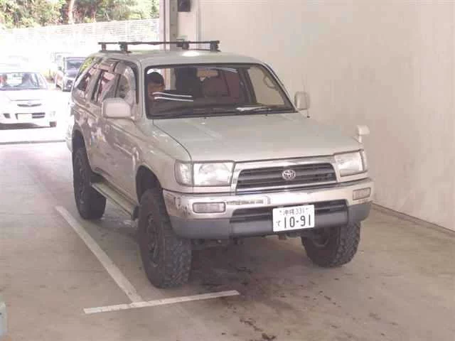 Toyota HILUX SURF