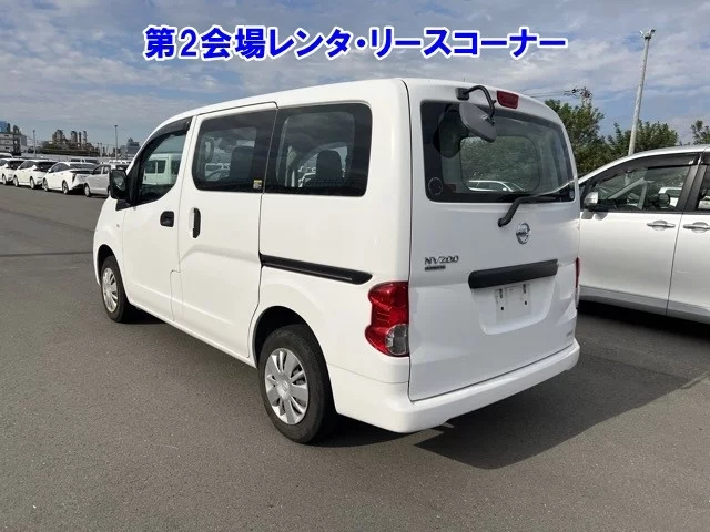 Nissan NV200