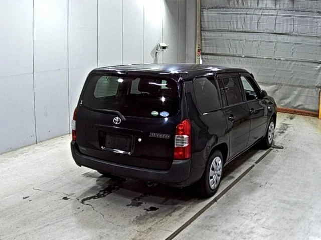 Toyota SUCCEED