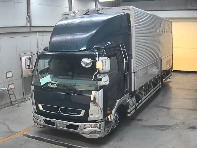 Mitsubishi FUSO FIGHTER