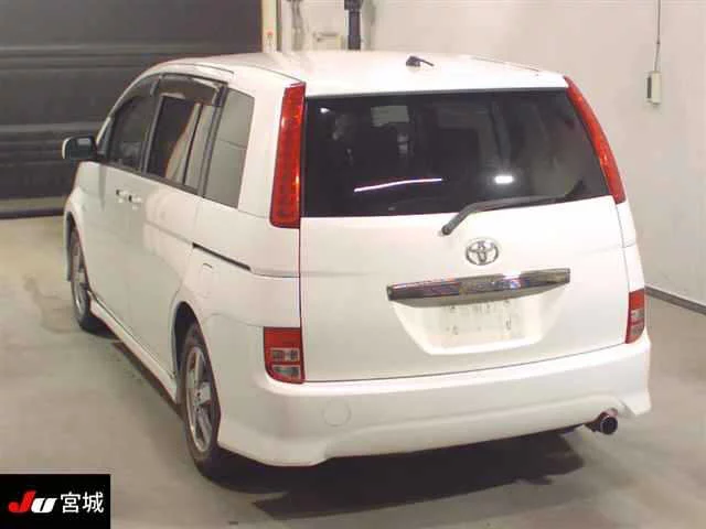 Toyota ISIS