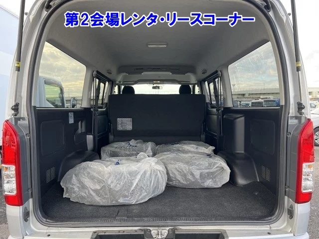 Toyota REGIUS ACE VAN